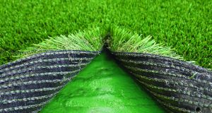 seaming artificial grass 